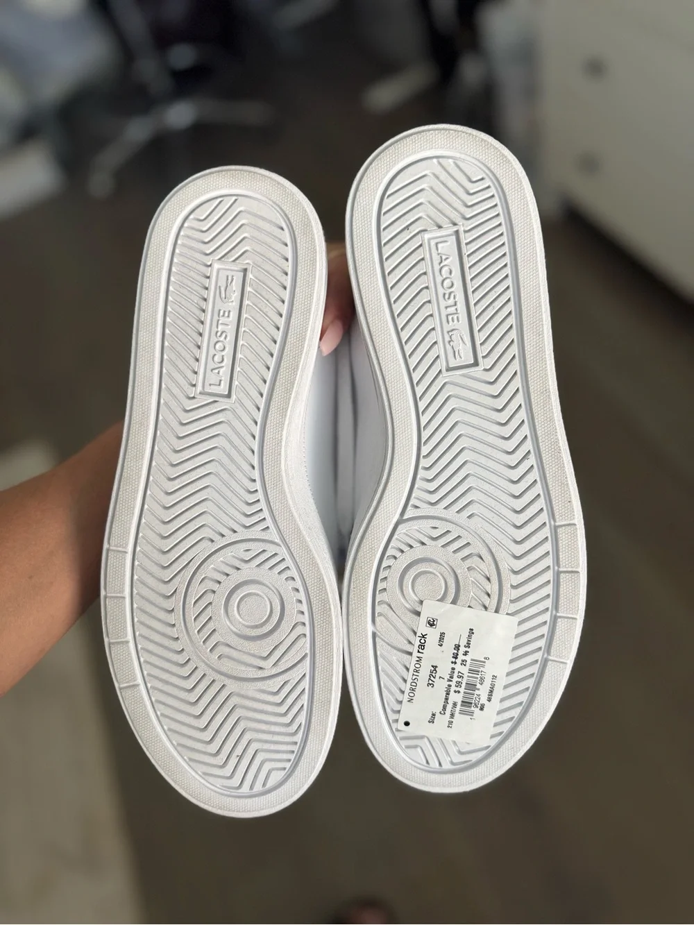 Lacoste White Low-Top Sneakers with Green Crocodile Logo